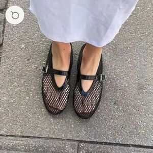 Black Mesh Women's Shoes